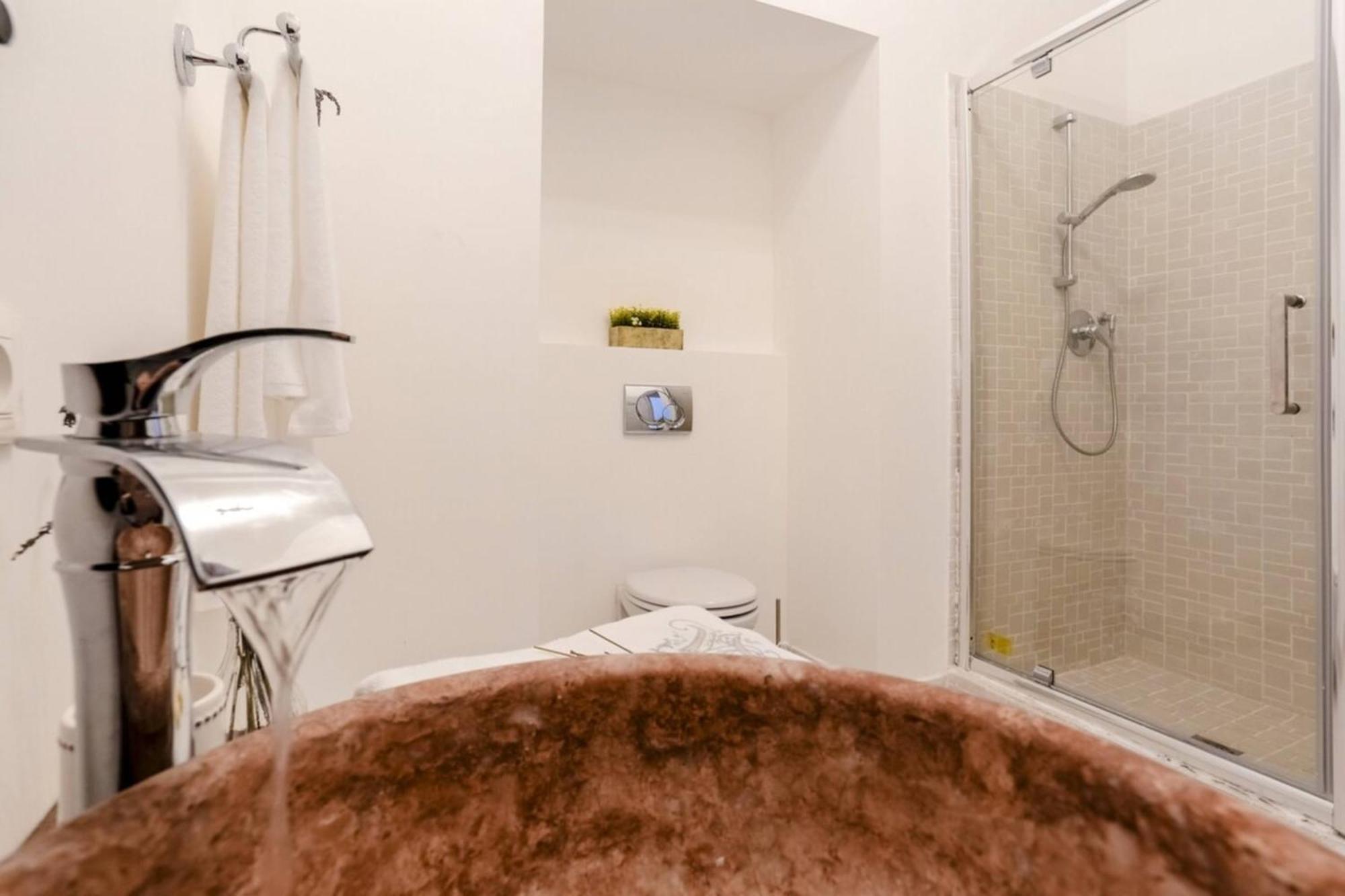 Cassini Gt - 1 Bedroom - Balcony - Place Garibaldi Nizza Exterior foto